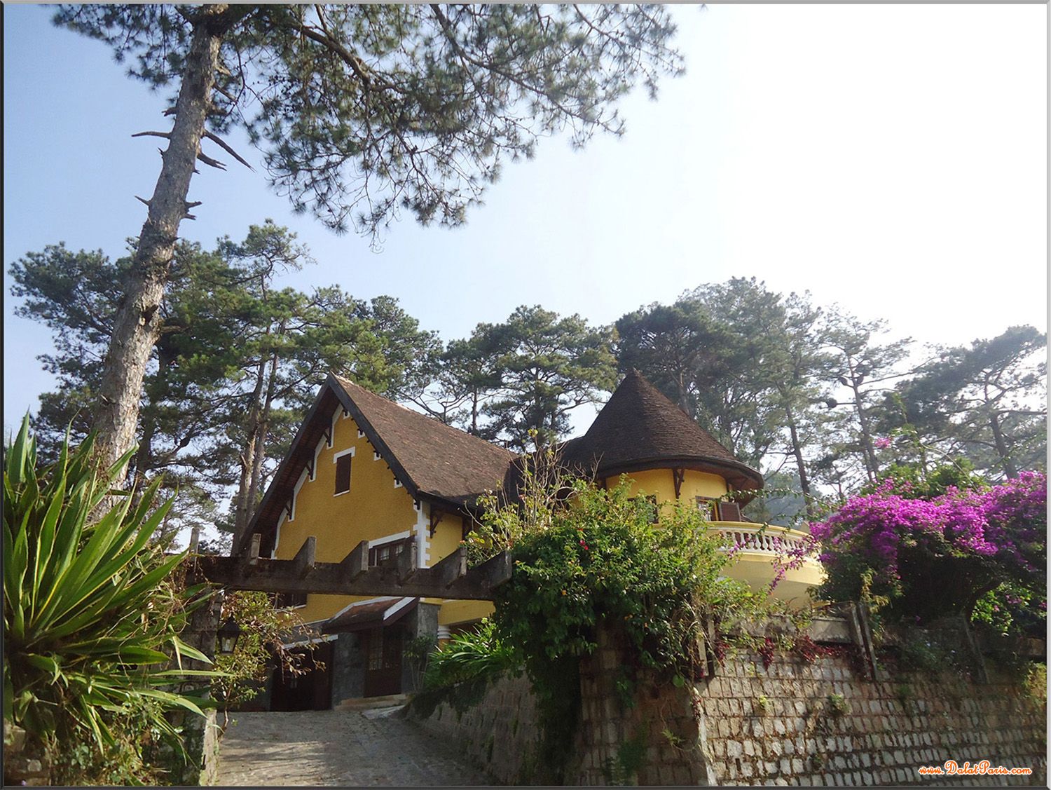 Đất nền nhà phố ngay trung tâm tp đà lạt, gần khu hòa bình, gần hồ xuân hương, gần chợ đà lạt, thuận tiện kinh doanh khách sạn, an cư nghỉ dưỡng, giá tốt đầu tư