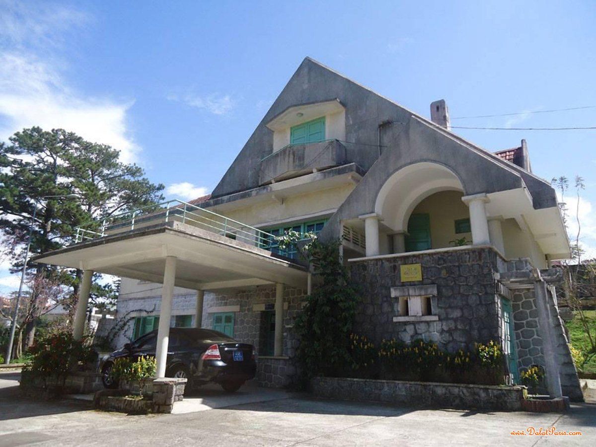 Nhà Liên kế Đường Mê Linh, Phường 9, gần trung tâm TP. Đà Lạt, Cách Hồ Xuân Hương 10km, cách cây xăng Mê Linh 50m, thích hợp an cư nghỉ dưỡng, giá chỉ 6,3tỷ