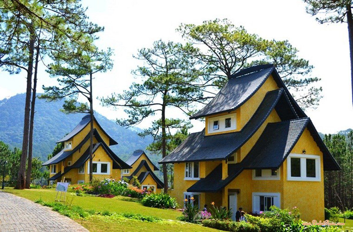 Biệt thự QKH An Sơn 15 phòng siêu VIP kiến trúc tân cổ điển, mới tinh, cách Dinh 3 Vua Bảo Đại 2km, view panorama đồi thông, phù hợp nghỉ dưỡng, kinh doanh khách sạn, giá bán 26 tỷ